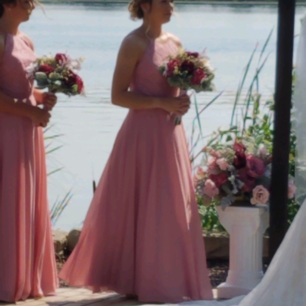 Long pink dress